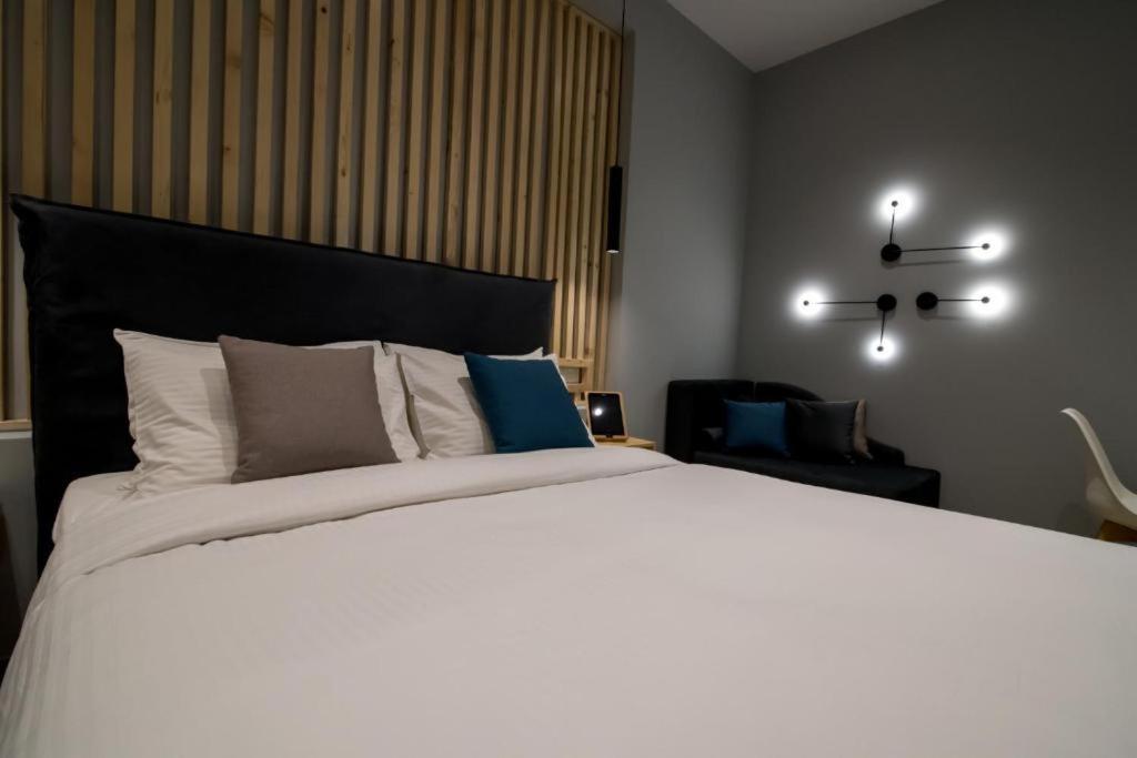 Preveza Suitestay Apartments Dodonis 28 ภายนอก รูปภาพ